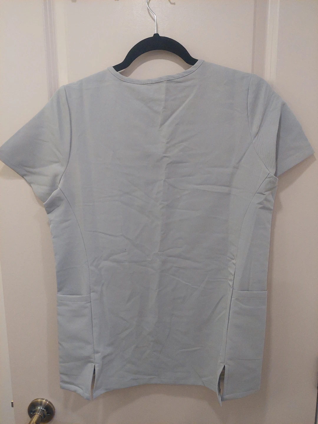 Mandala cloud scrub top - photo 2