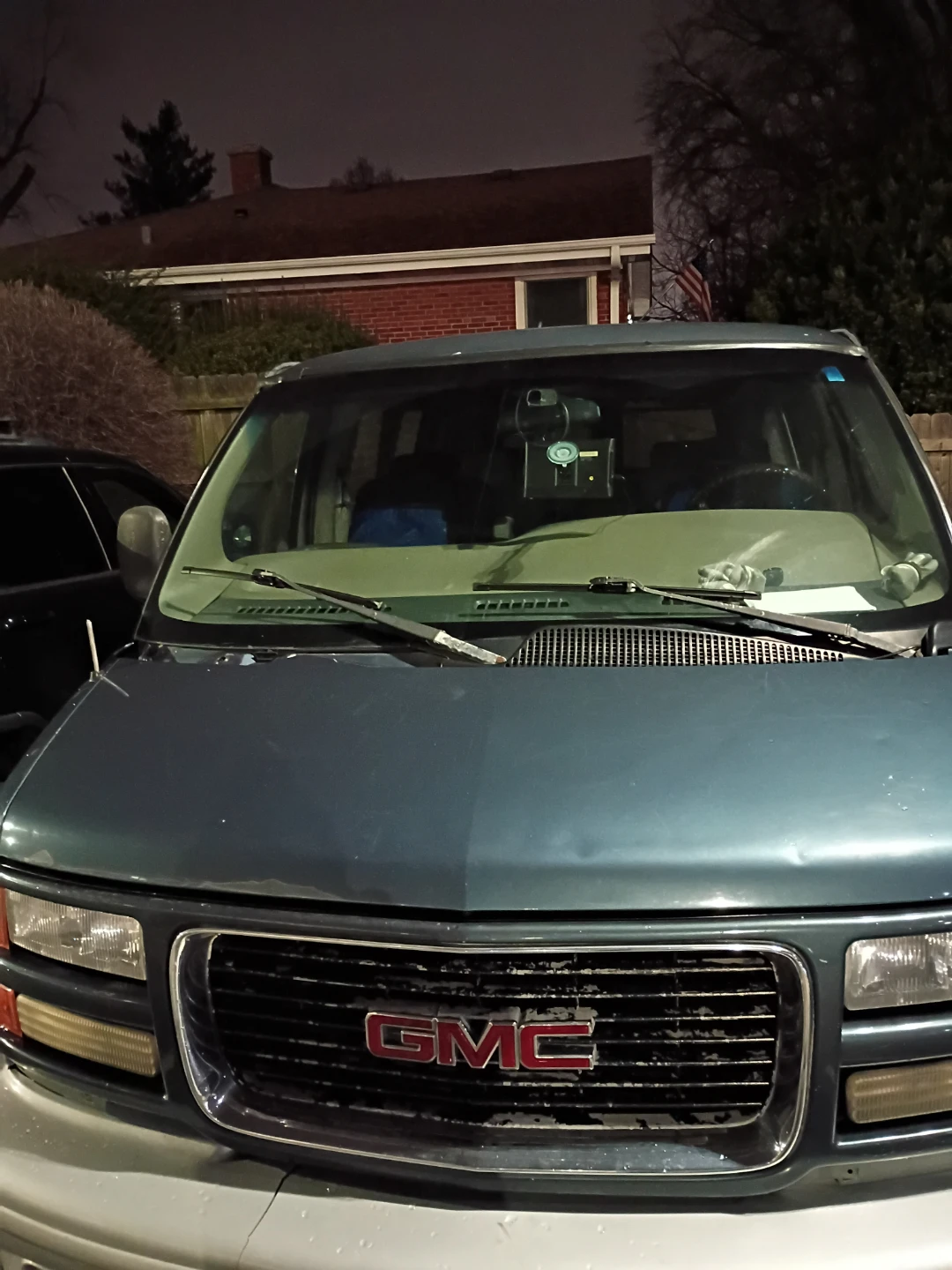 GMC Savana Van - photo 3