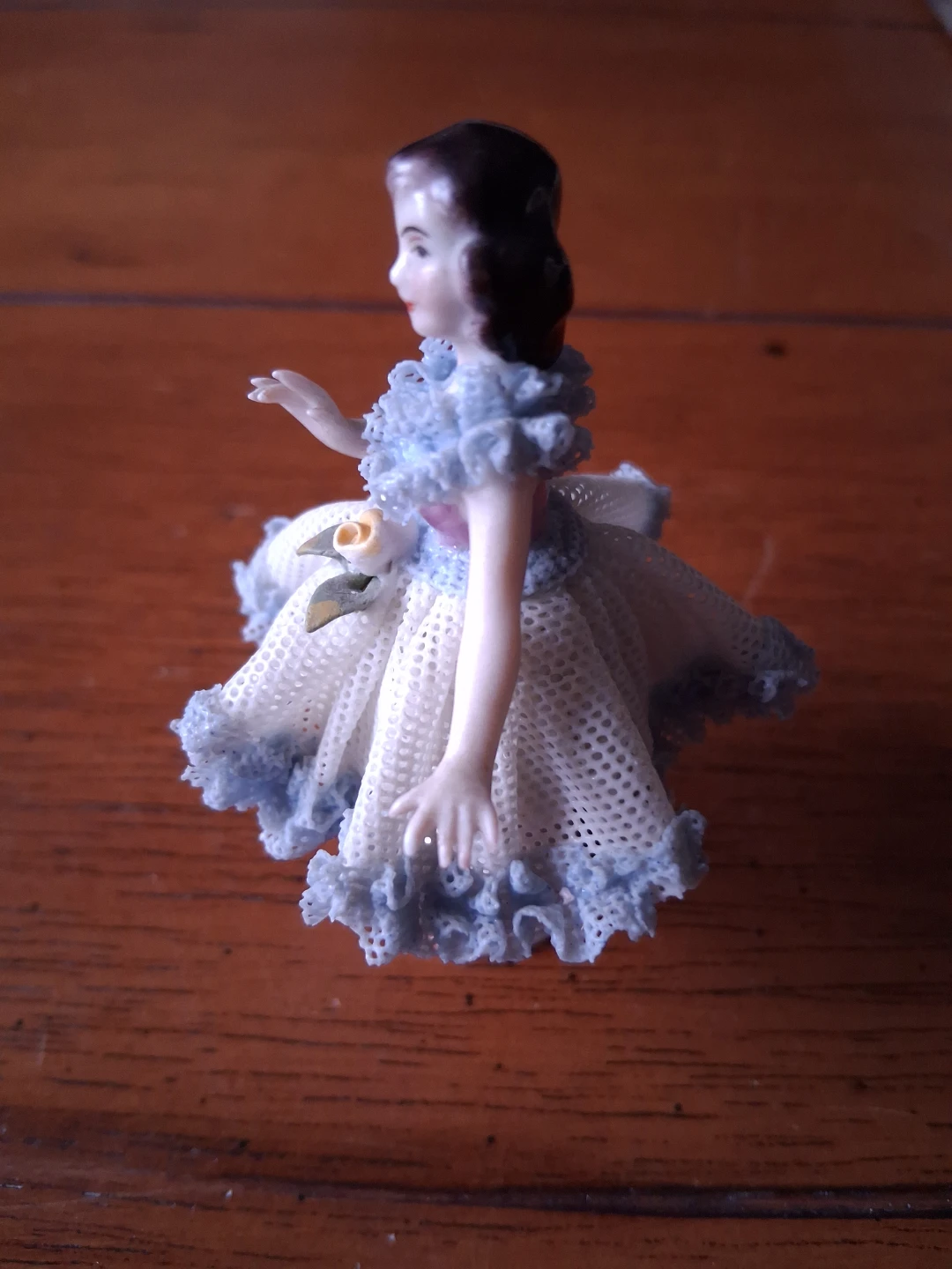 1940- 1950 Dresden Lace figurine - photo 5