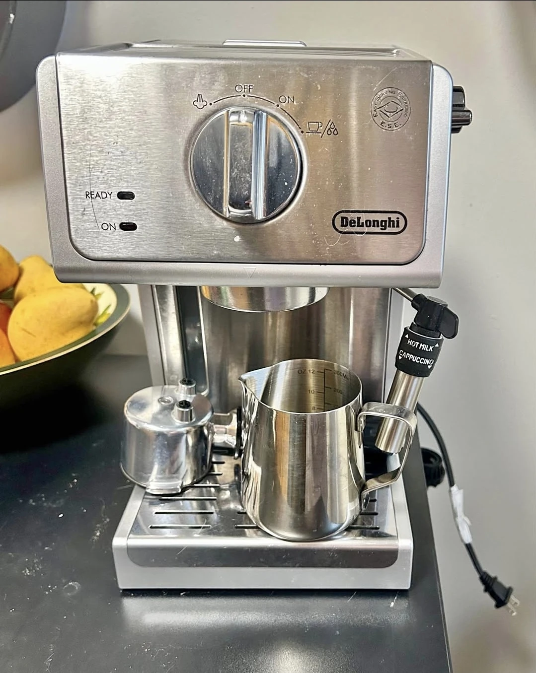 DeLonghi Espresso Machine with Milk Frother