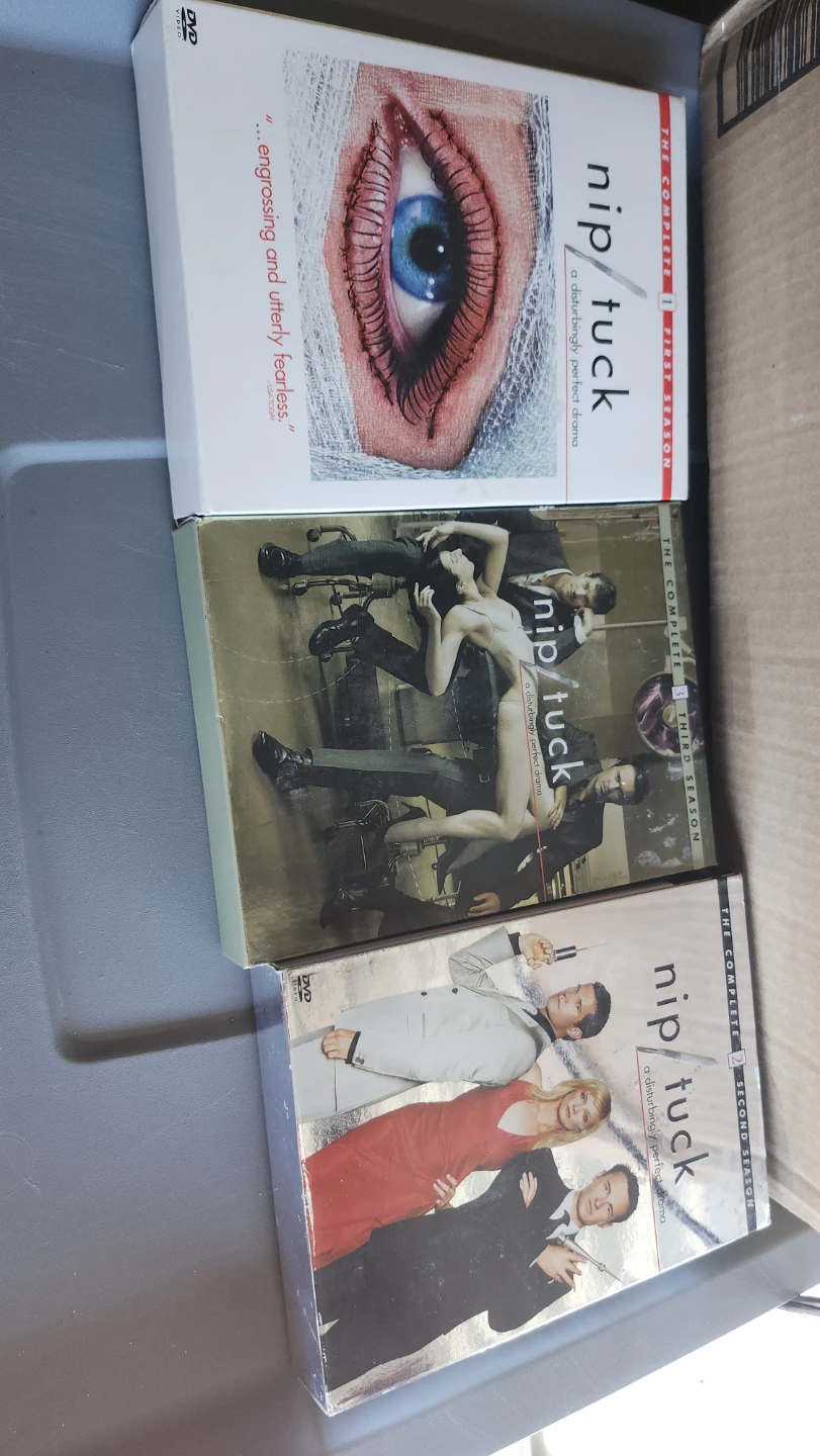 Nip/Tuck The Complete First, Second, and Third Seasons DVD Set