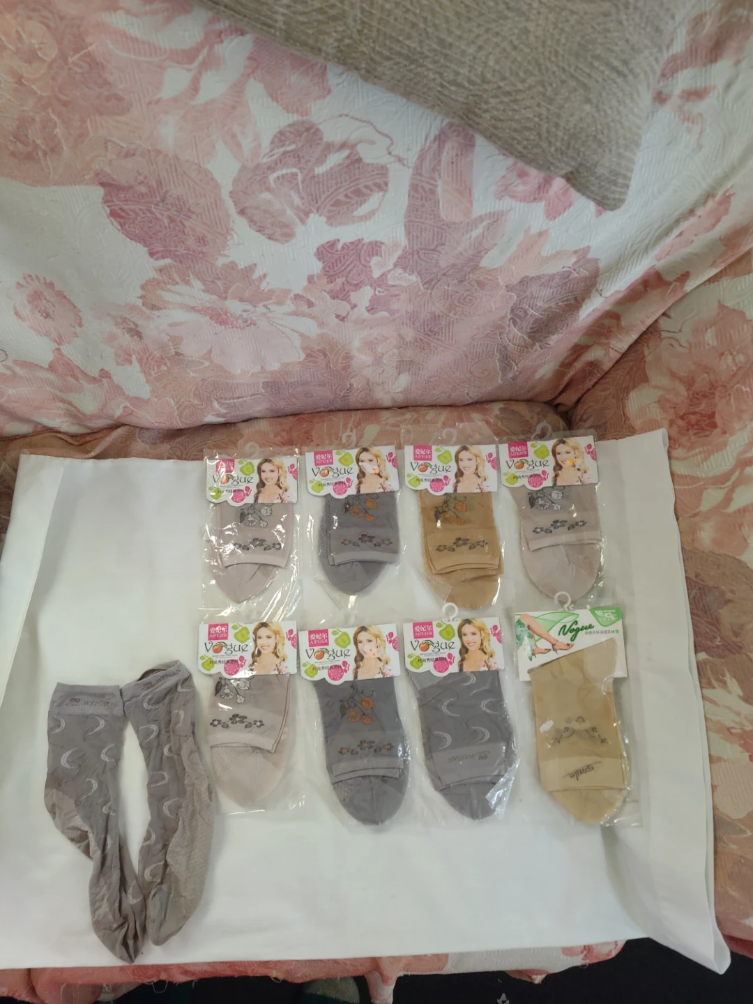 Sheer fancy foot socks