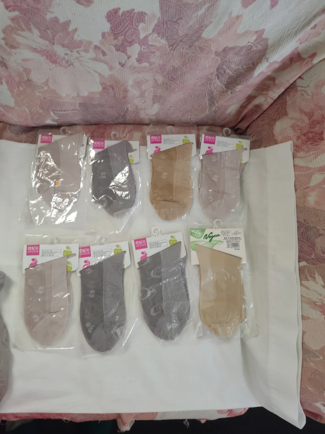 Sheer fancy foot socks - photo 4