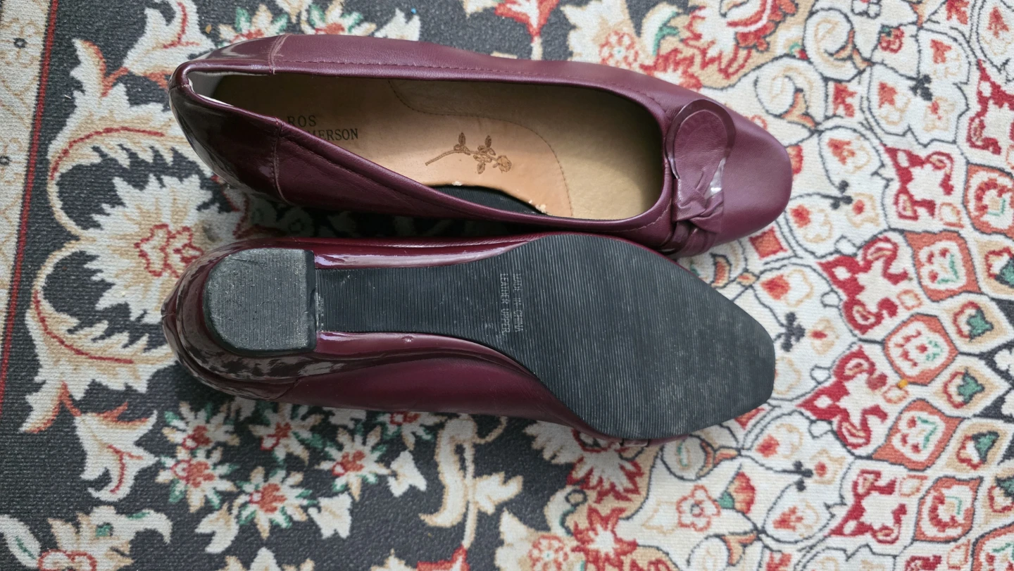 Ros Hommerson Women's Burgundy Loafers Size 10W - photo 4