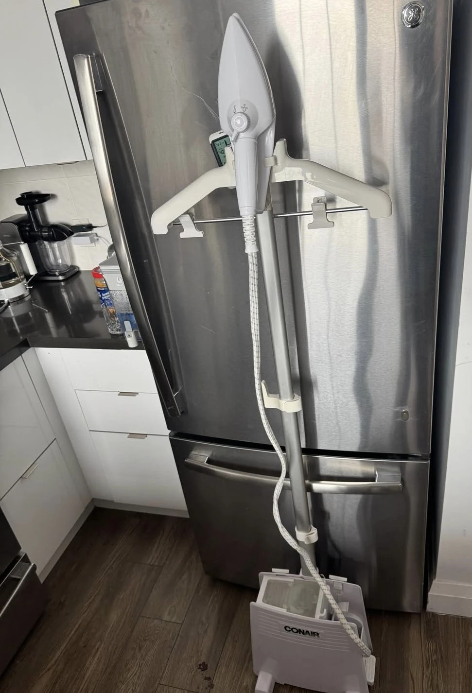 Conair Garment Steamer with Hanger - photo 3