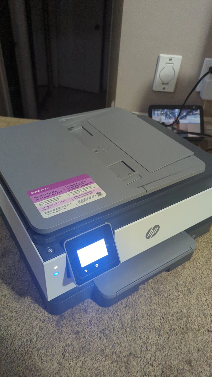 HP OfficeJet Pro 8015e All-in-One Printer - photo 3