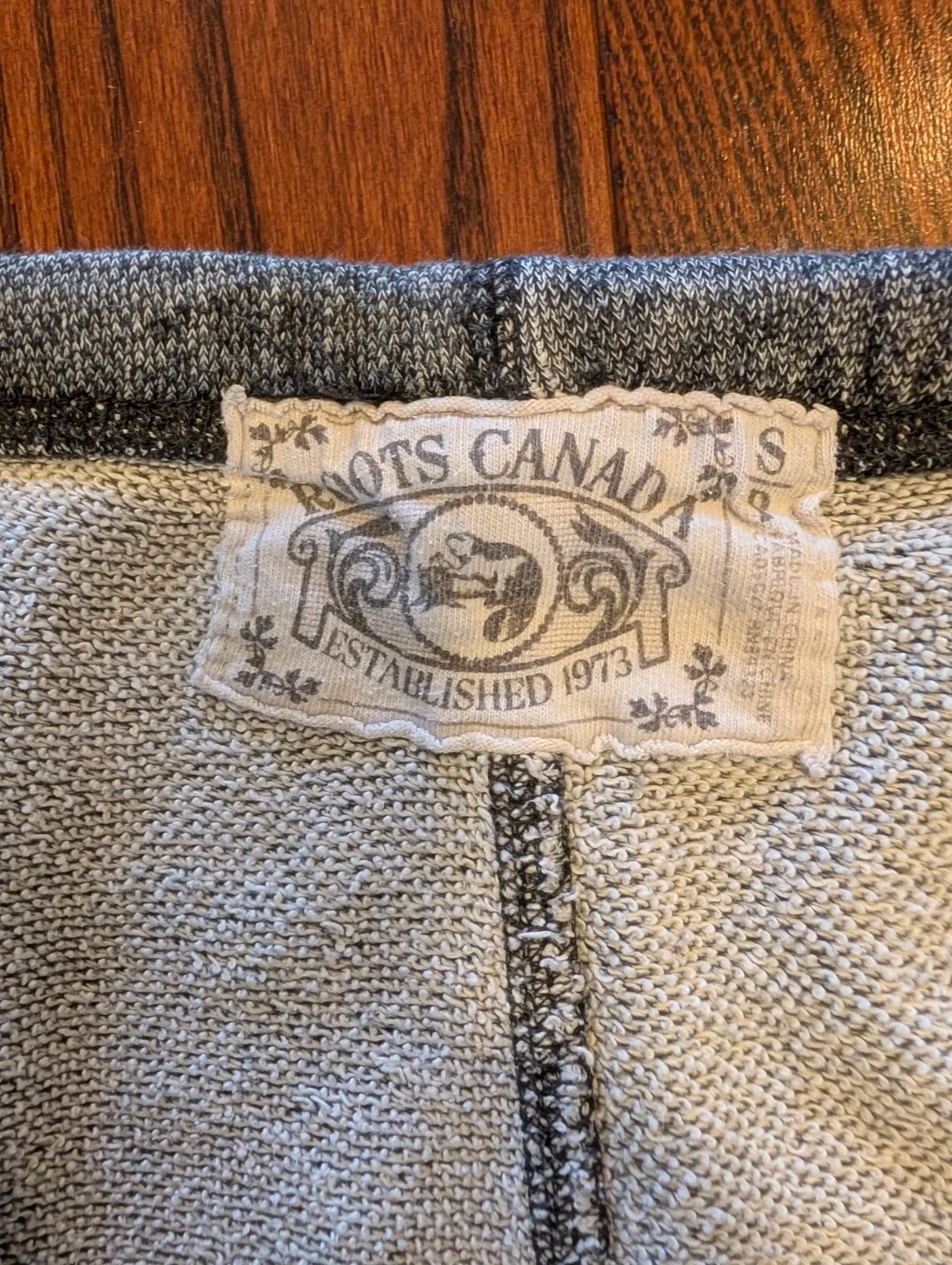 VGUC - Women's Roots Grey Capri Jogger Sweatpants Size S (READ) - photo 2
