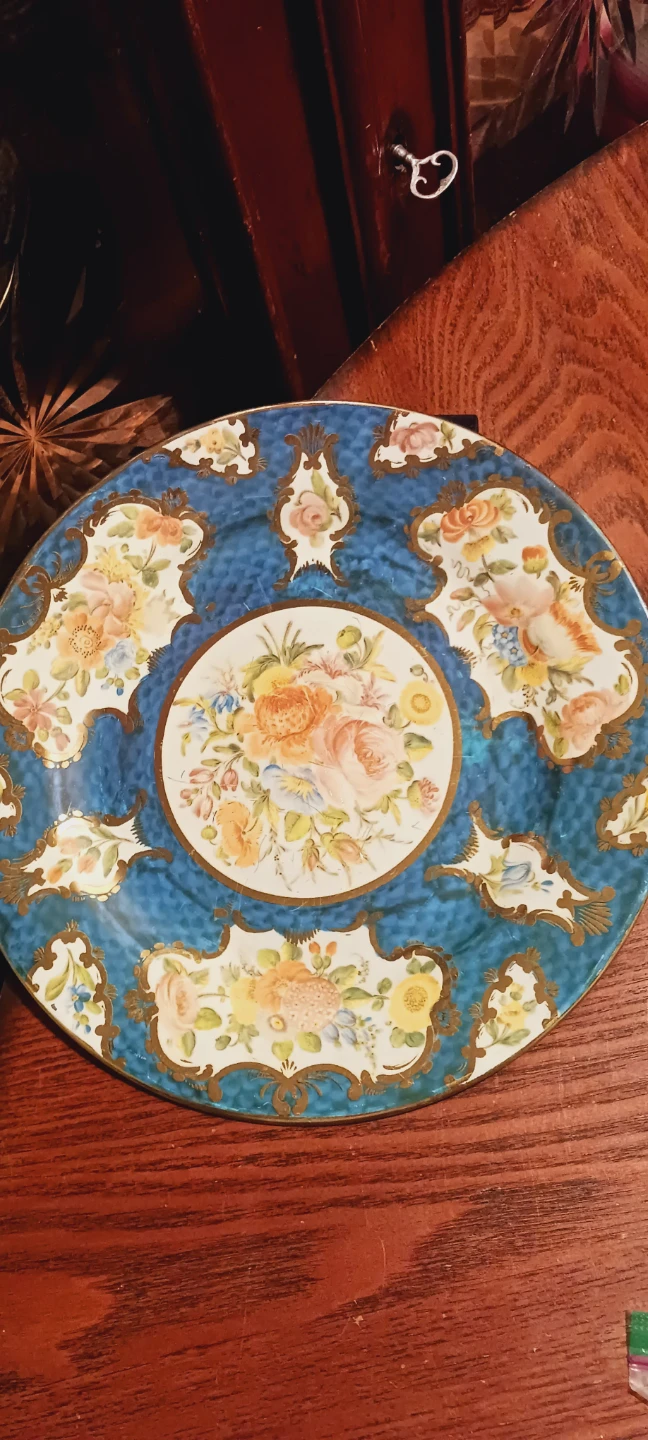 The Victoria and Albert Museum, London, Staffordshire tin plate