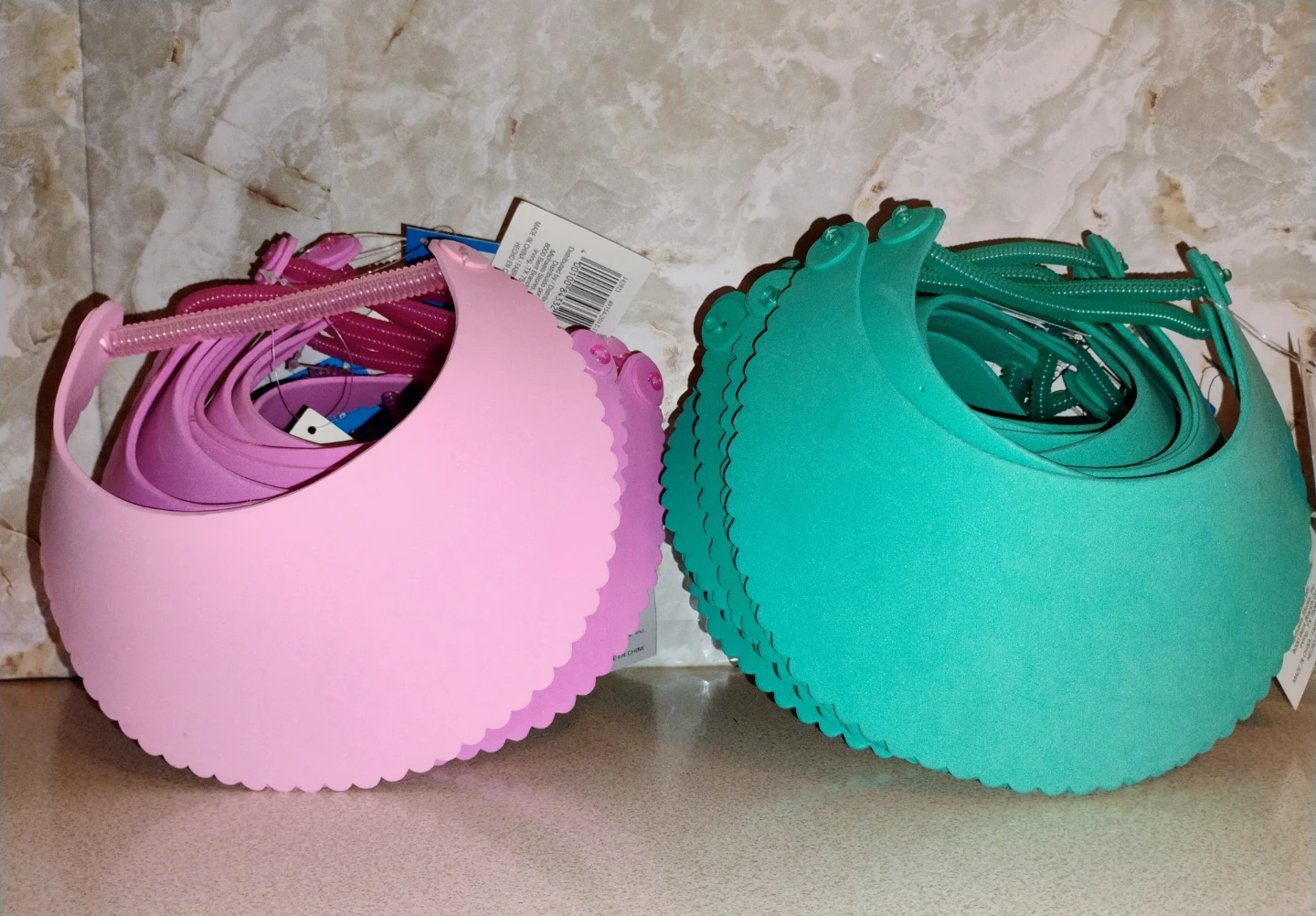 ASSORTMENT OF KID’S FOAM VISORS (116 TOTAL) - photo 5
