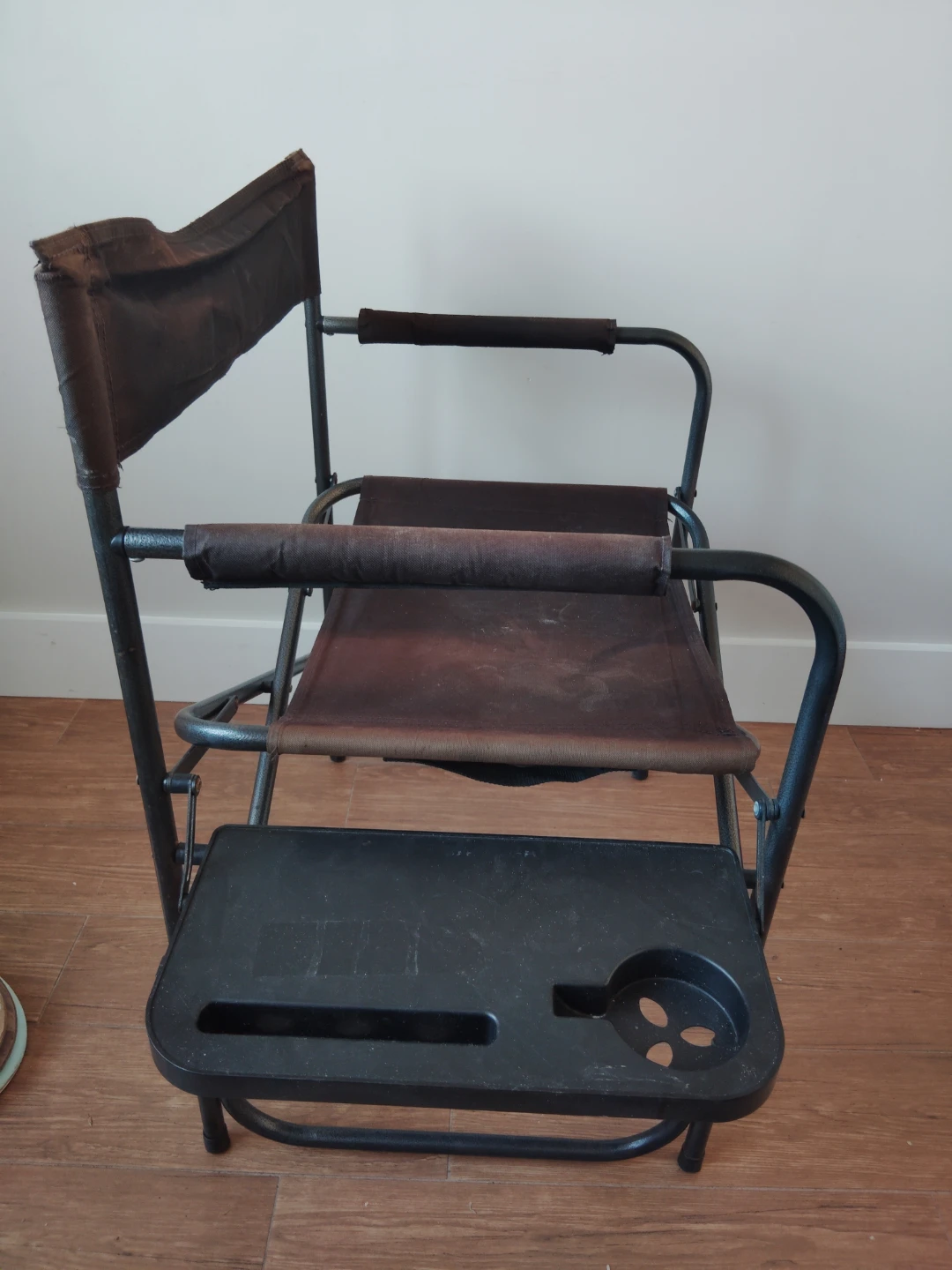 Ozark Trail Folding Camp Chair with Side Tray - photo 5