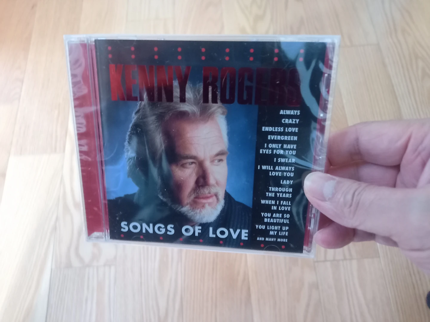 Brand New & Sealed -Kenny Rogers Songs of Love CD