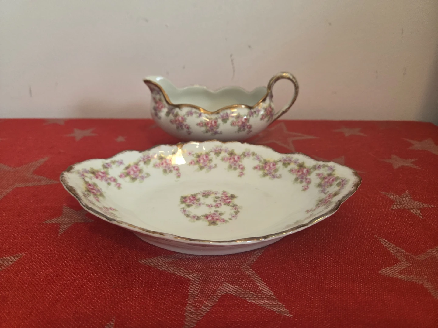 Antique Elite Works Limoges Gravy Bowl and Dish, Bridal Wreath - photo 2