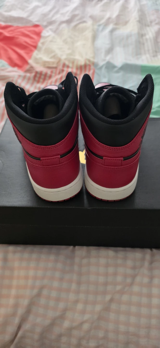 Air Jordan 1 Mid Red Black Sneakers - photo 4