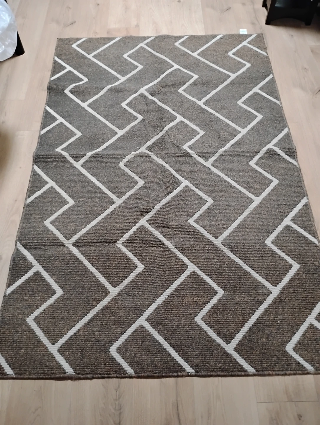 Geometric Area Rug - photo 2