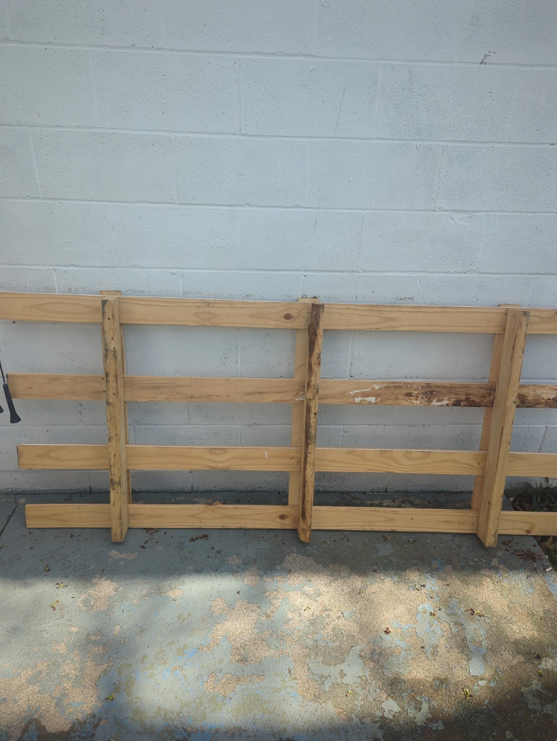 Wooden Pallet - photo 2