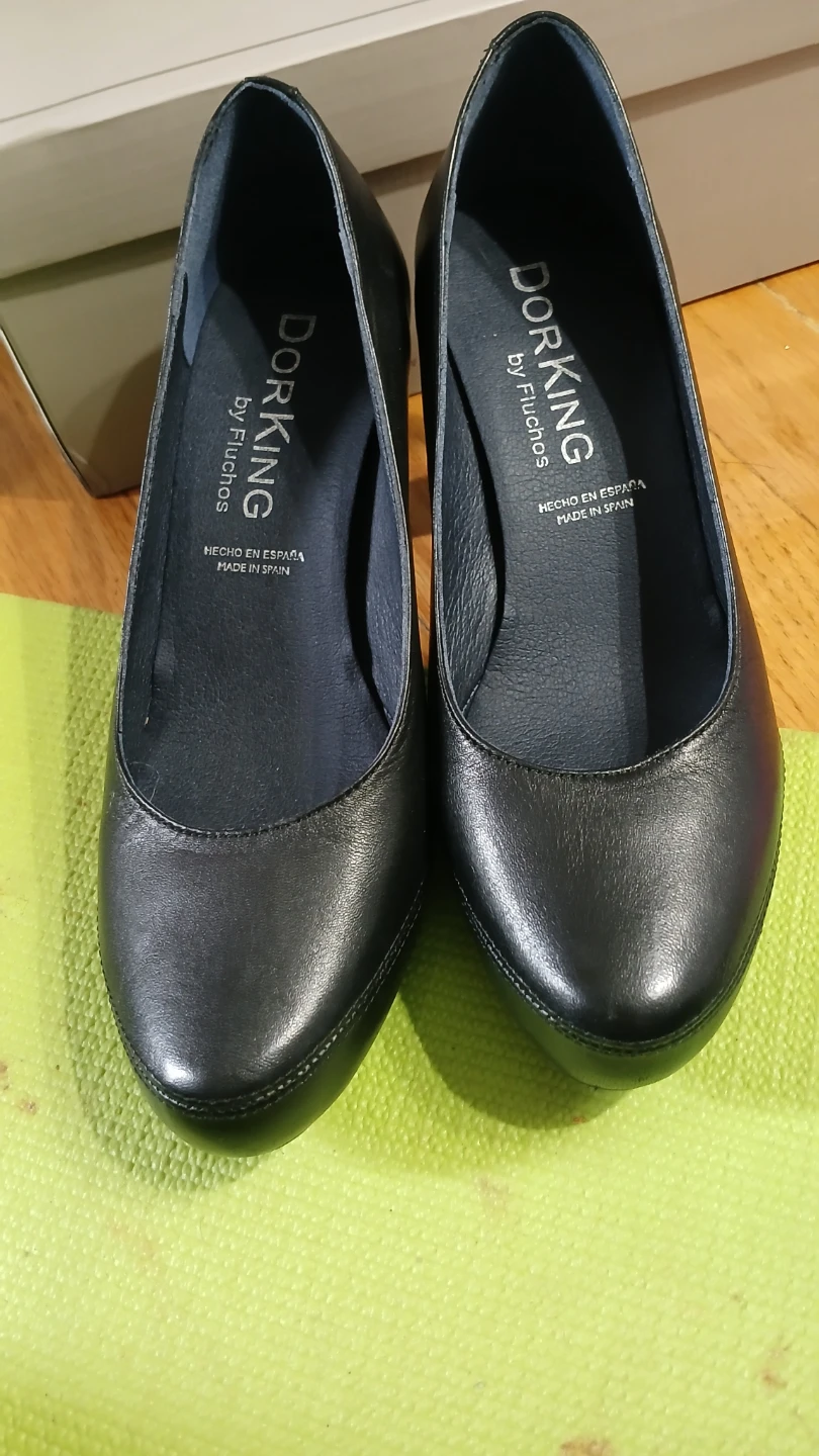 Dorking by Fluchos Black Leather Heels - Size 36 - photo 2