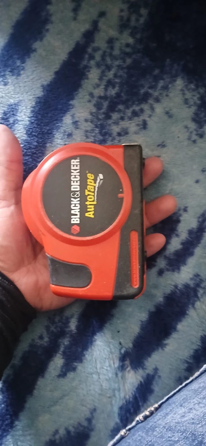 BLACK+DECKER AutoTape Measuring Tape