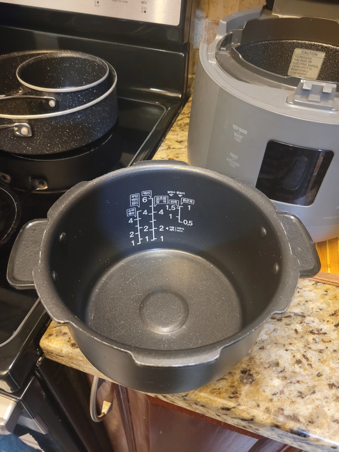 Cuckoo Rice Cooker CRP-ST0609F - photo 4