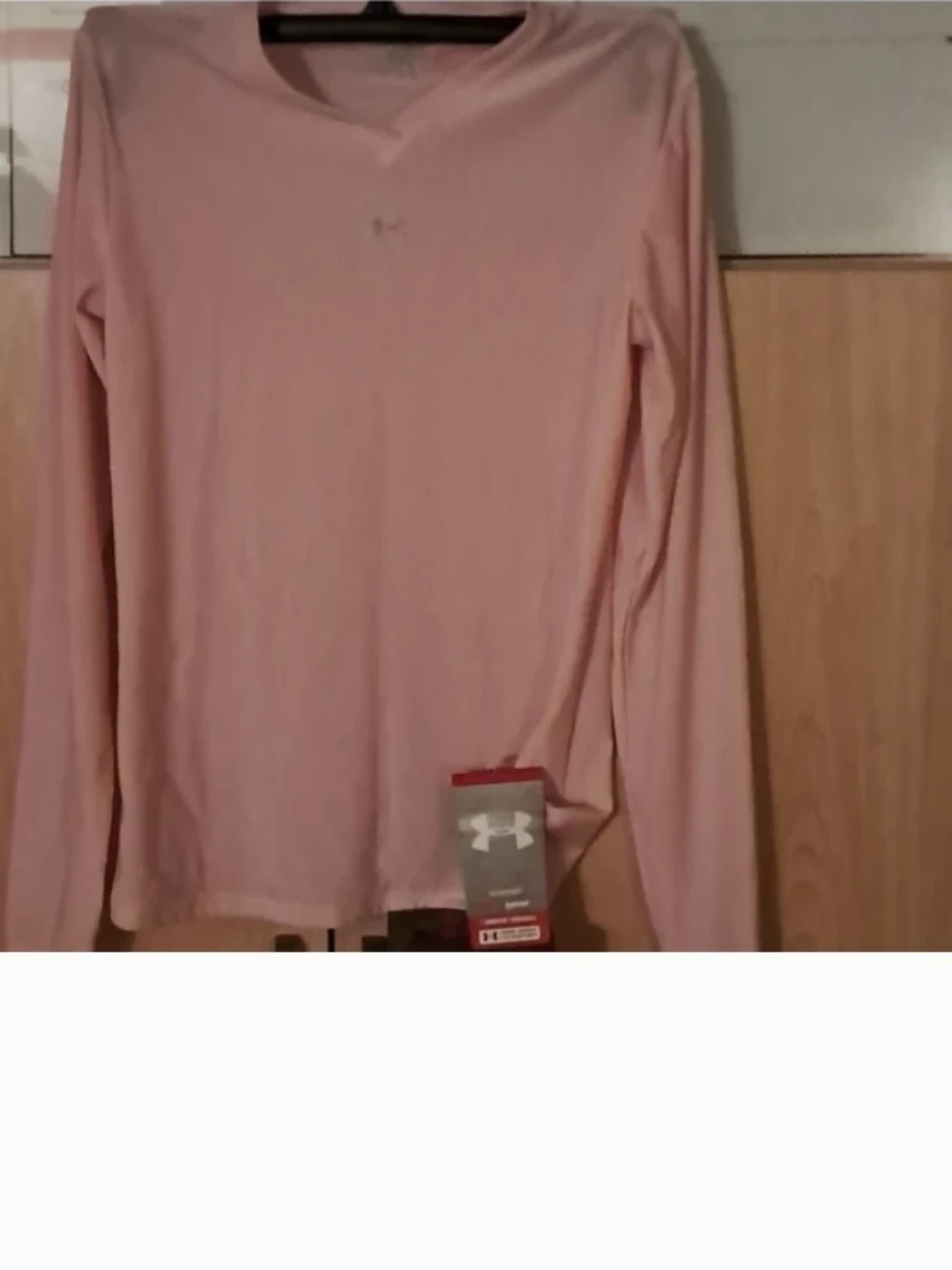 NEW Pink Long Sleeve V-Neck Shirt, UNDER ARMOUR 10 12- 14
