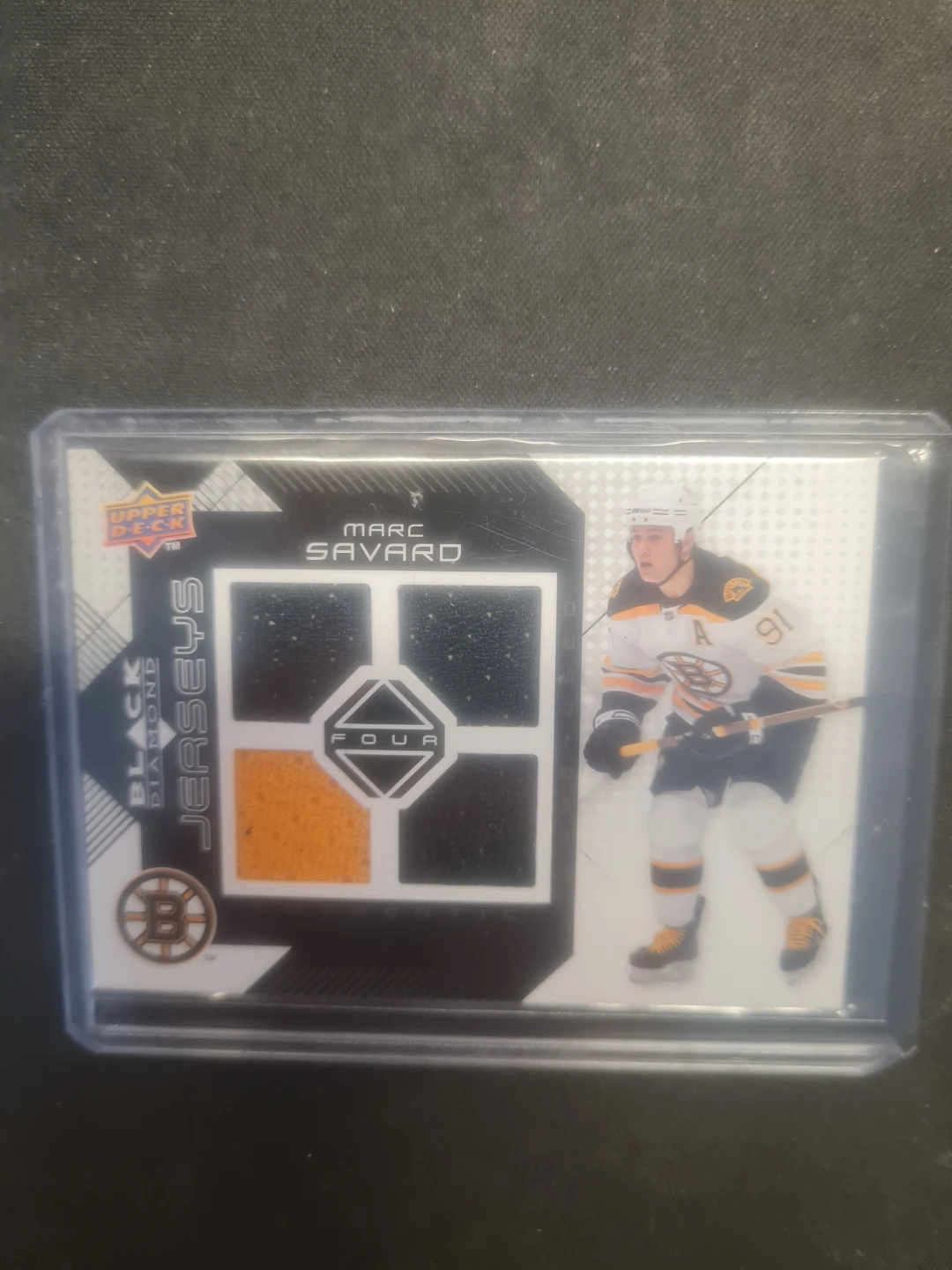 Marc Savard 2010 Upper Deck Black Diamond Jersey Card