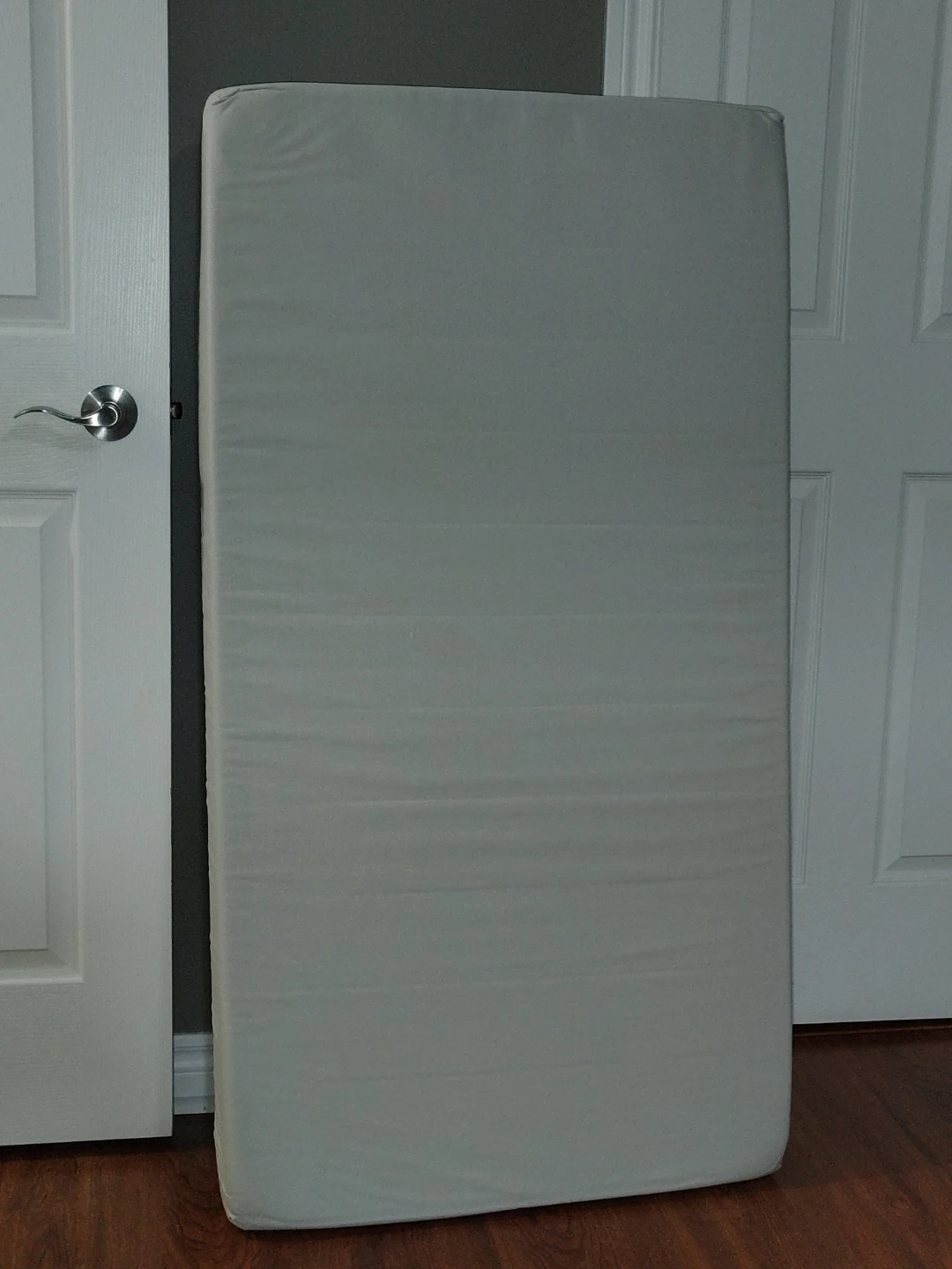 Baby Crib Mattress with White Cover - photo 3