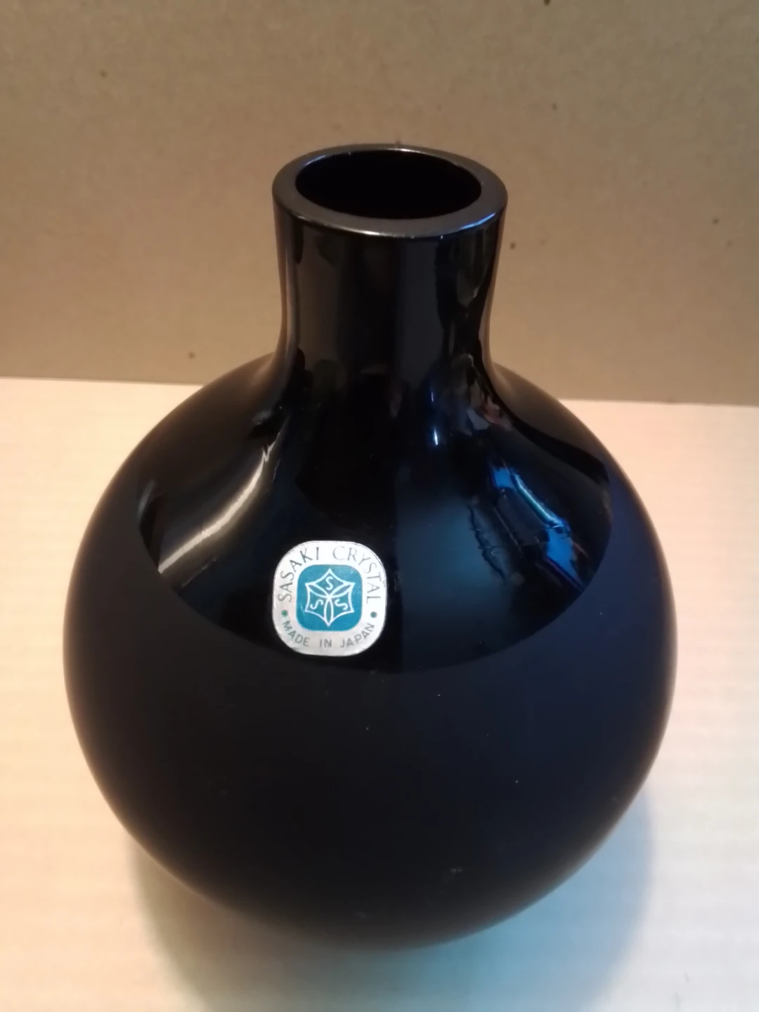 Vintage Sasaki Japan Black Crystal Vase 5x 7"