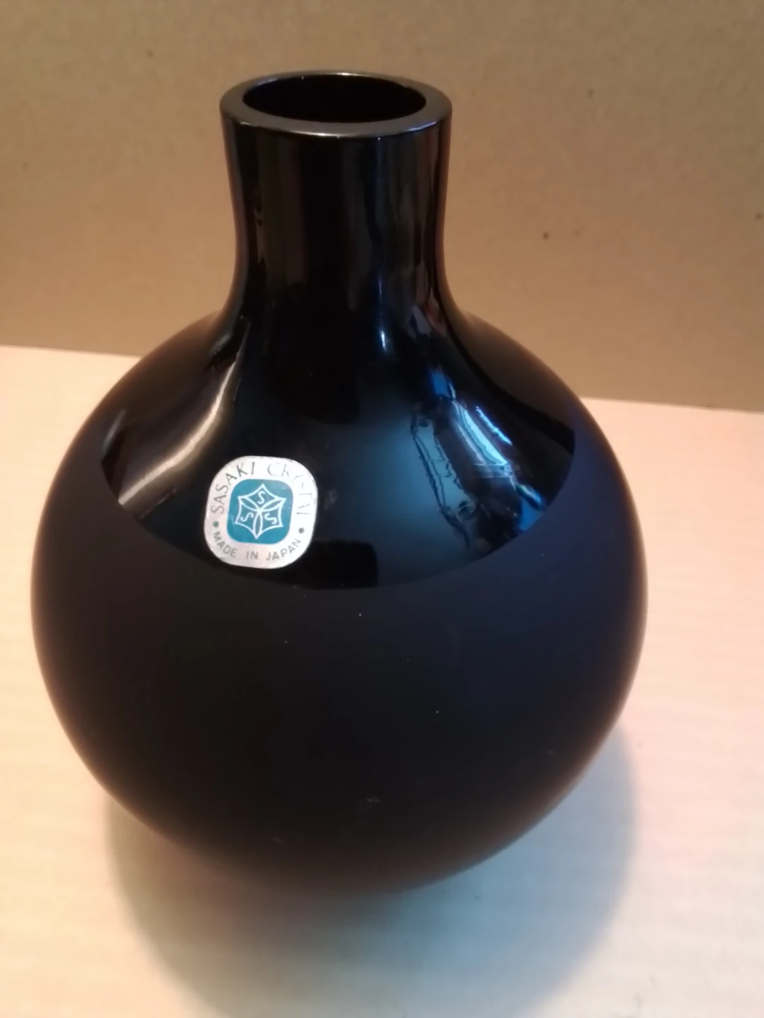 Vintage Sasaki Japan Black Crystal Vase 5x 7" - photo 3