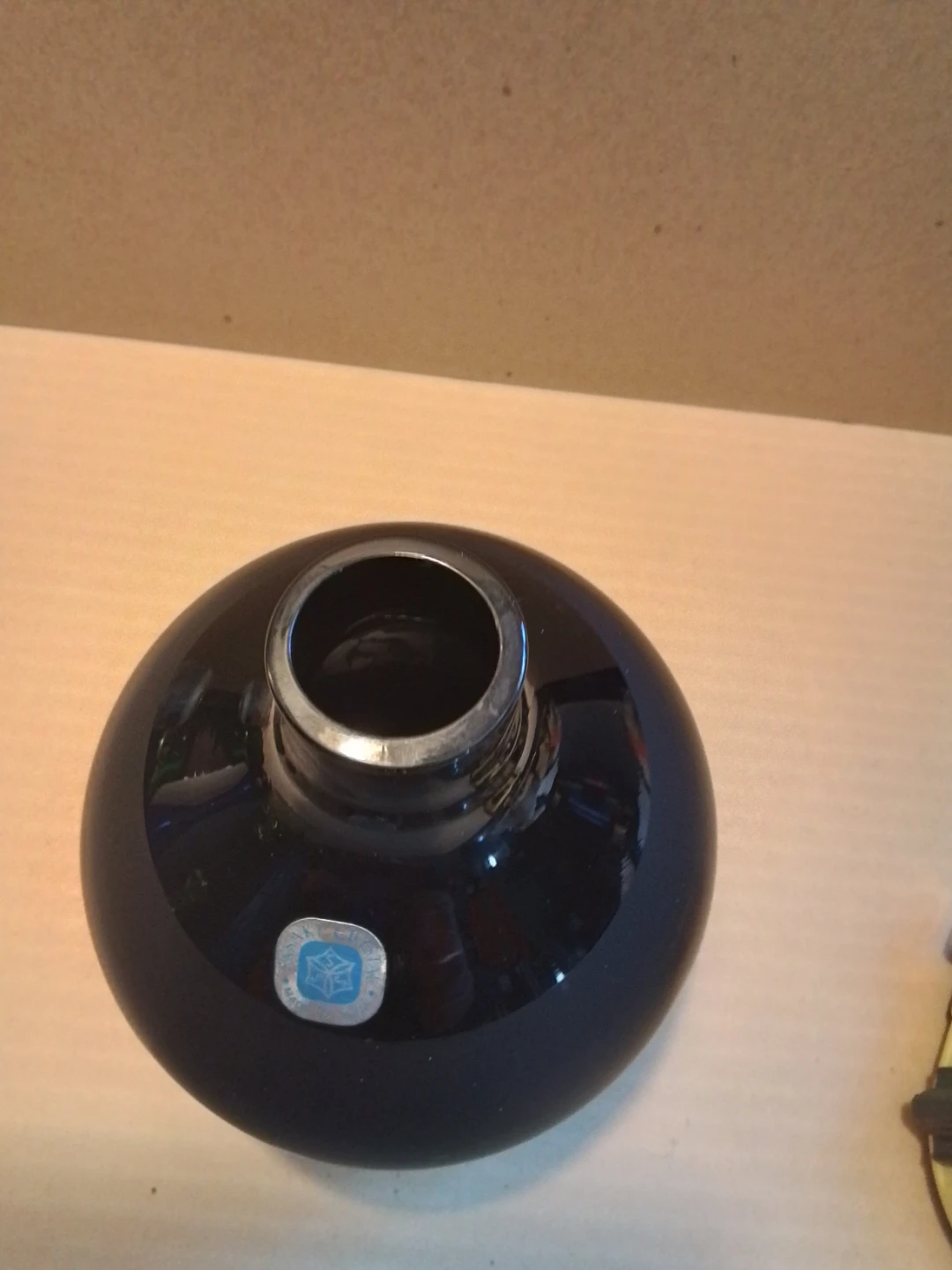 Vintage Sasaki Japan Black Crystal Vase 5x 7" - photo 4