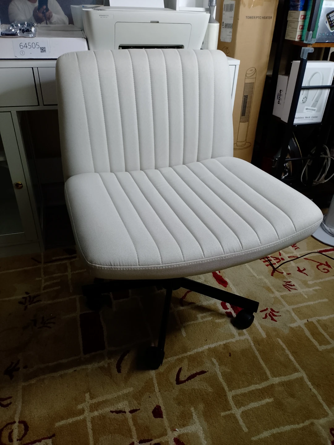 White Office Chair - photo 2