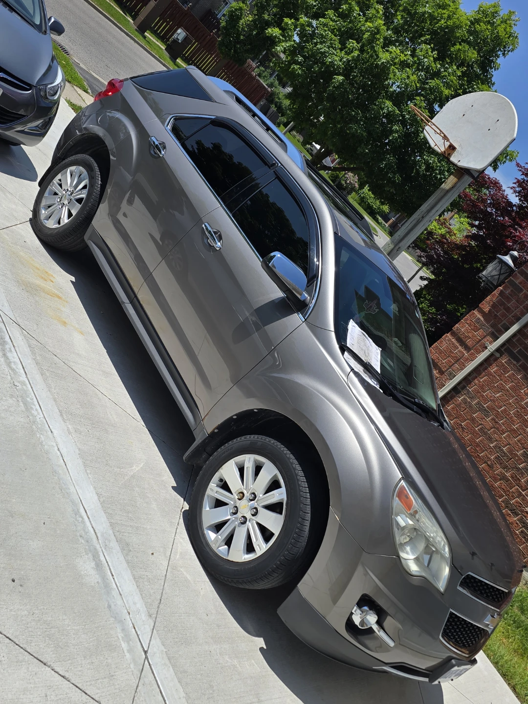 Chevrolet Equinox LT SUV - Grey - photo 2