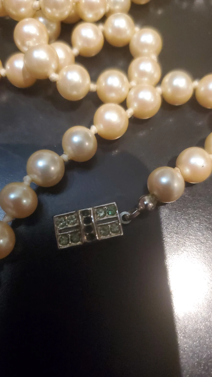 Pearl Necklace with Rhinestone Clasp - photo 3