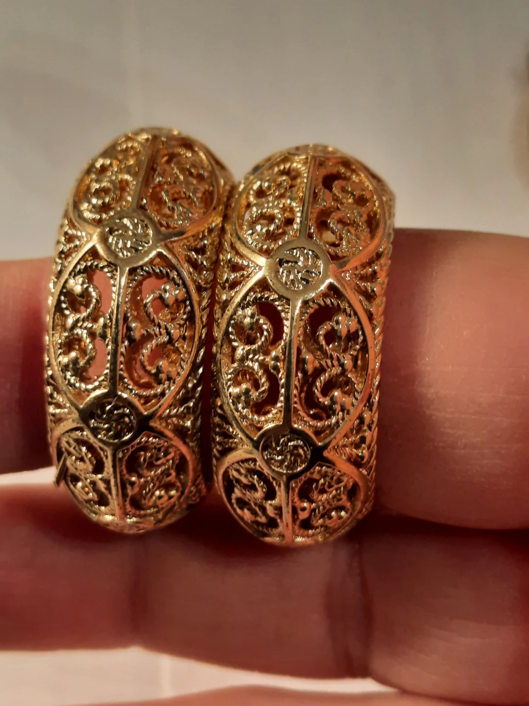 Gold Filigree Hoop Earrings - photo 5