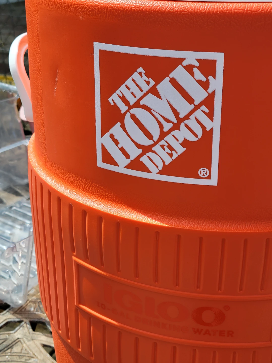 Igloo 10 Gallon Seat Top Water Cooler - photo 3