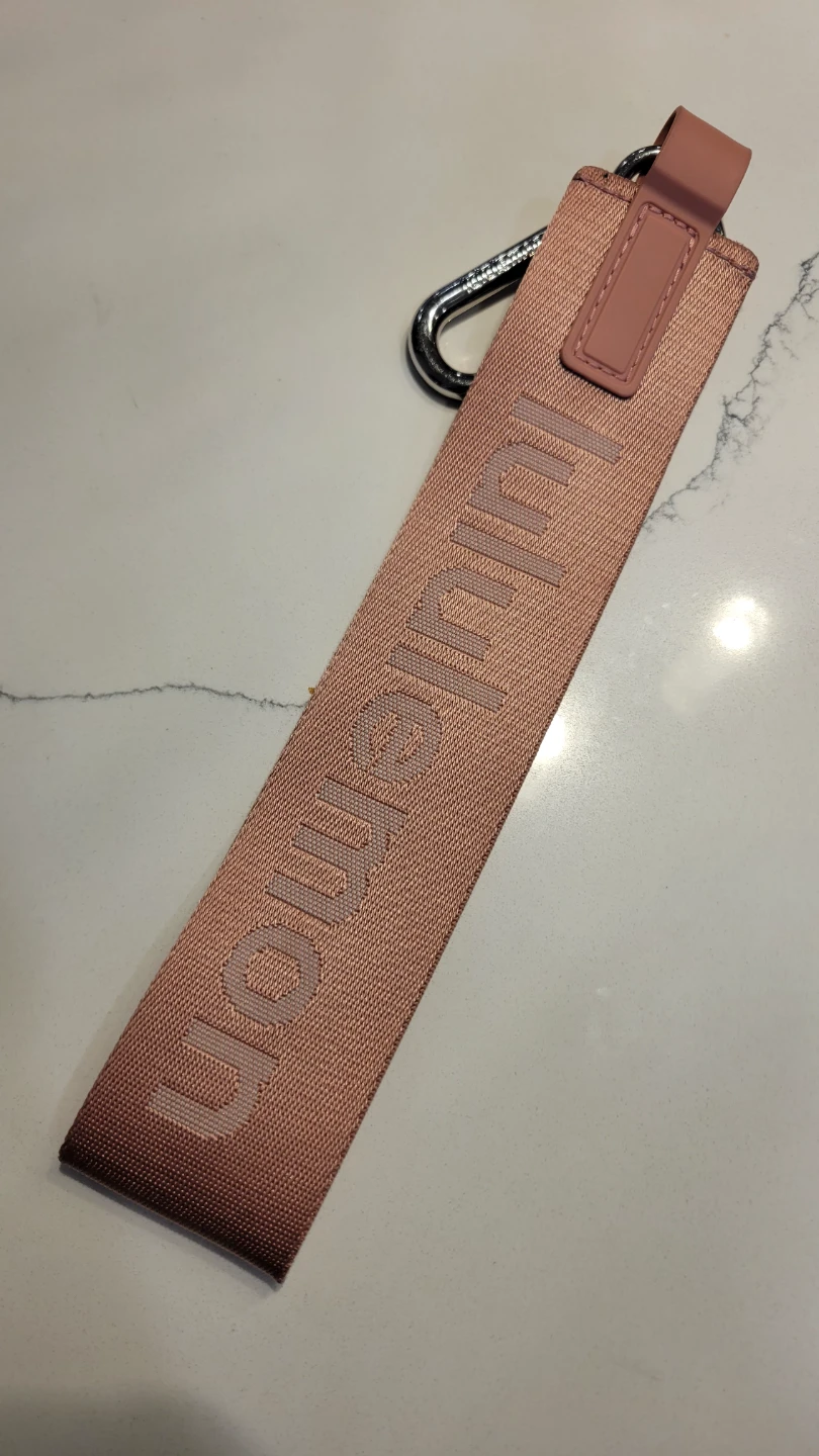 Lululemon Never Lost Keychain Rose Gold - photo 2