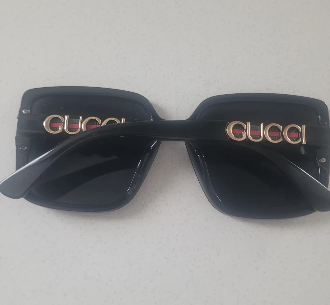 Black Gucci Sunglasses - photo 5