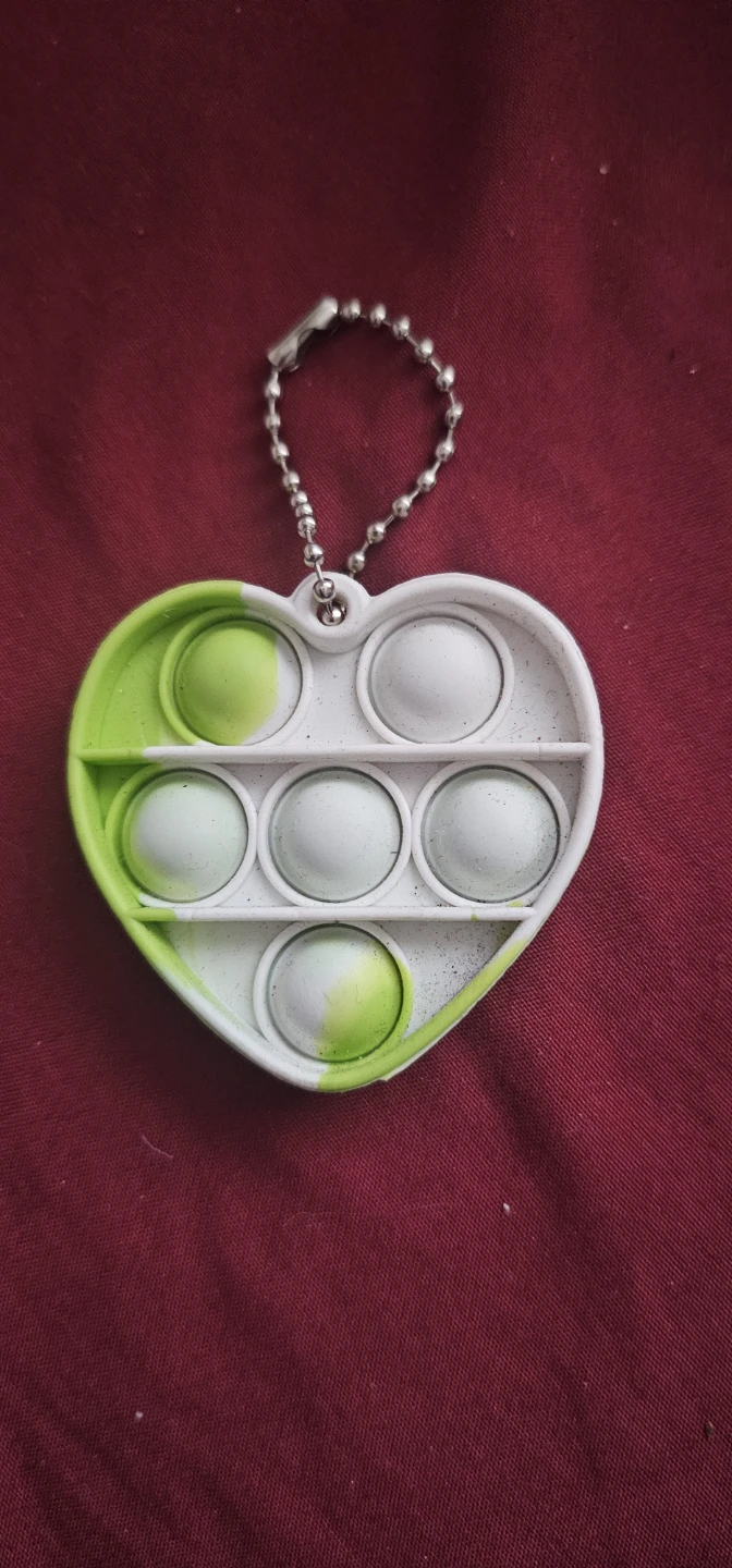 Heart-Shaped Fidget Toy Keychain - photo 2