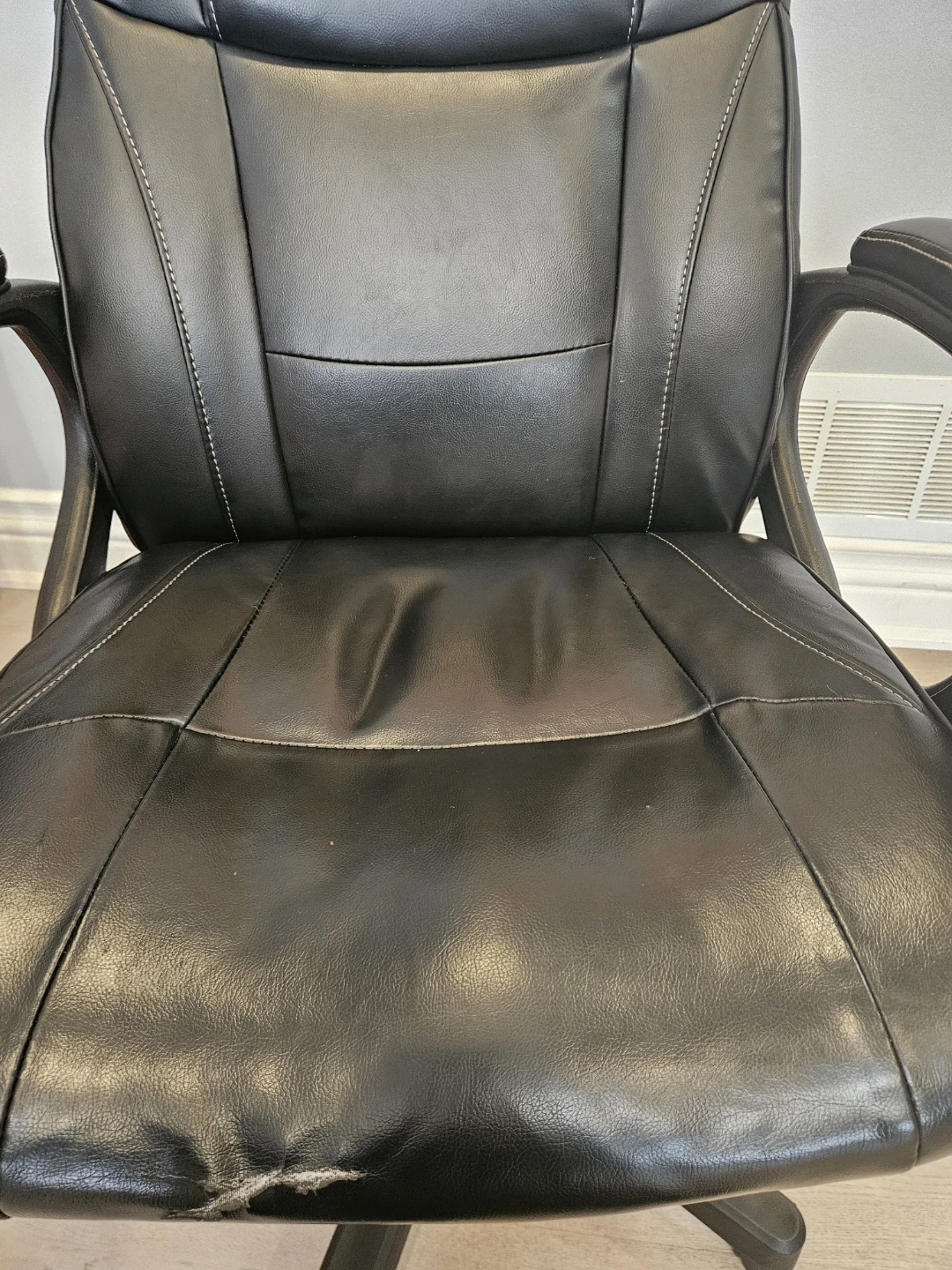 Computer desk with storage+ Office Chair (Moving sale!) - photo 4