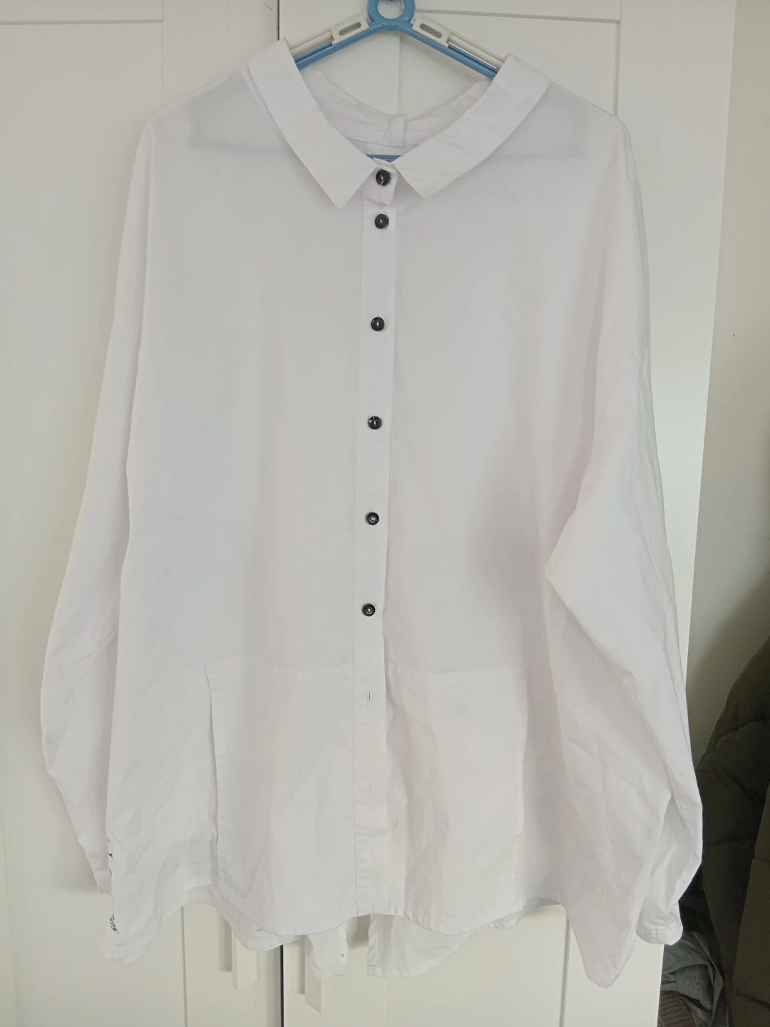White Long Sleeve Shirt with Buttons