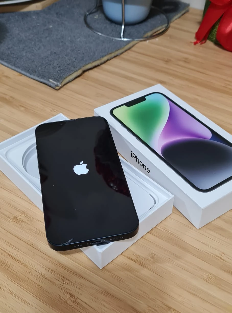 iPhone 14 128gb - photo 2