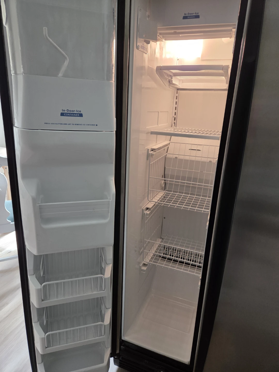 Whirlpool Side-by-Side Fridge - photo 3