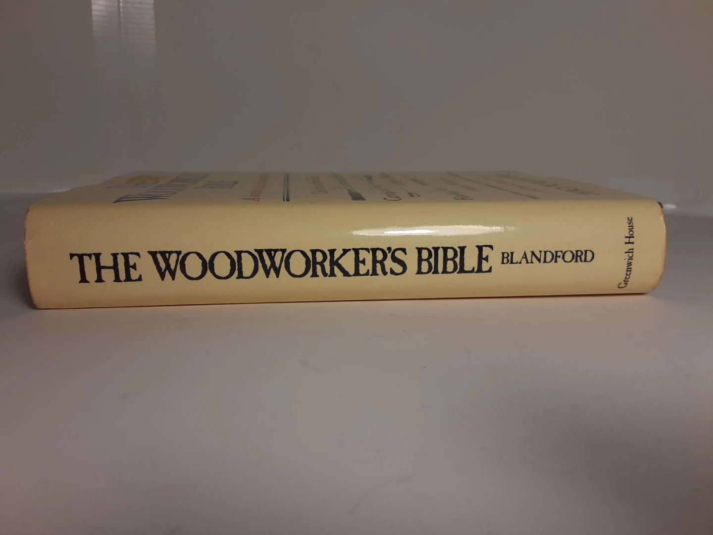 The Woodworker's Bible (1985) - photo 3