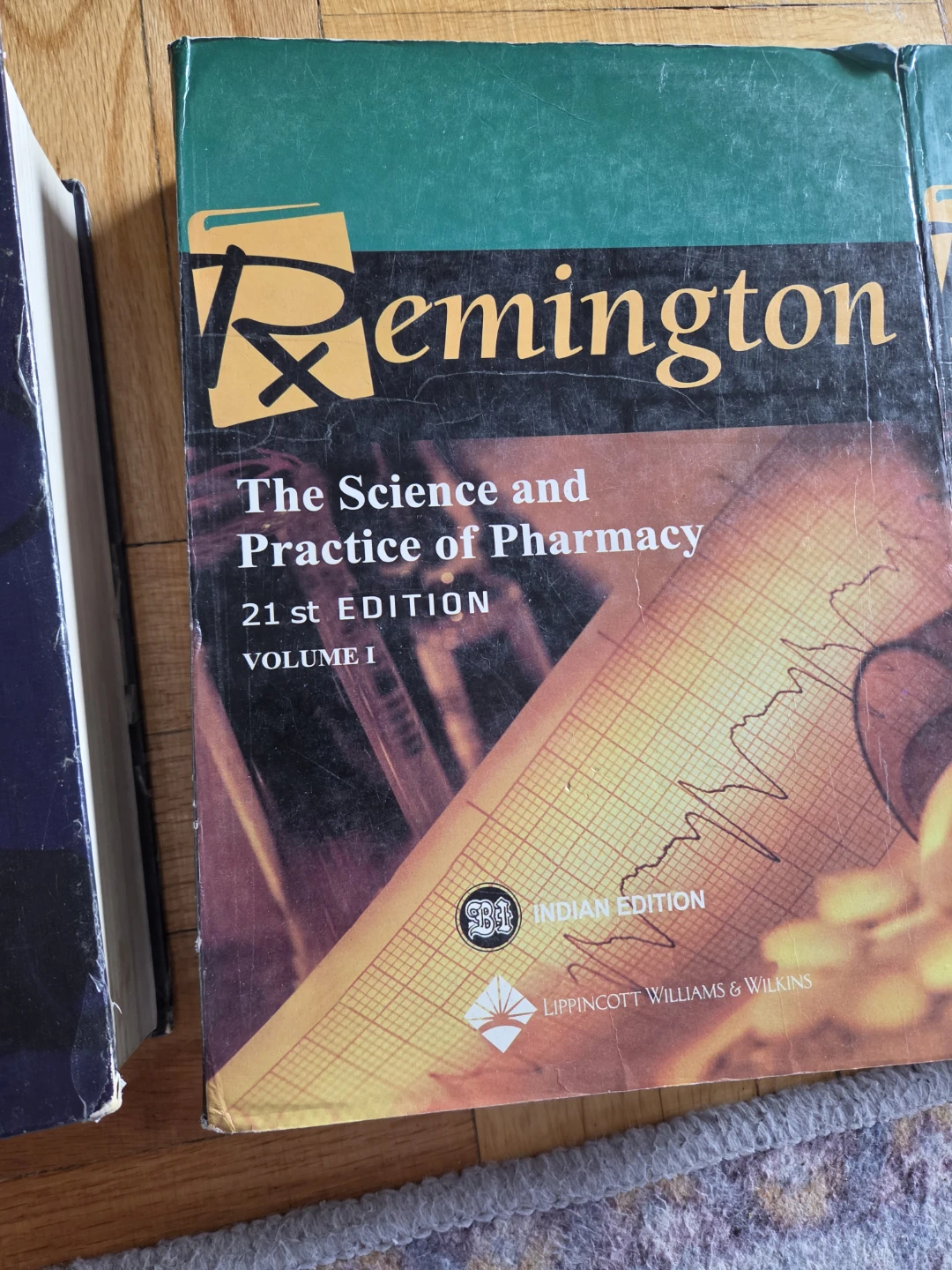 Pharmacological books - photo 3