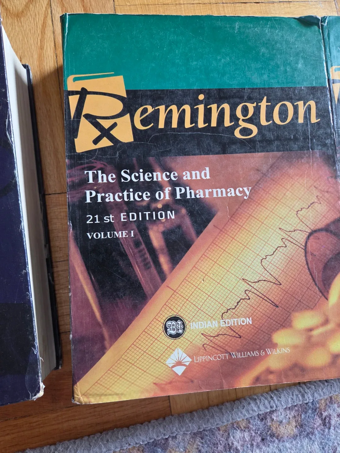 Pharmacological books - photo 3