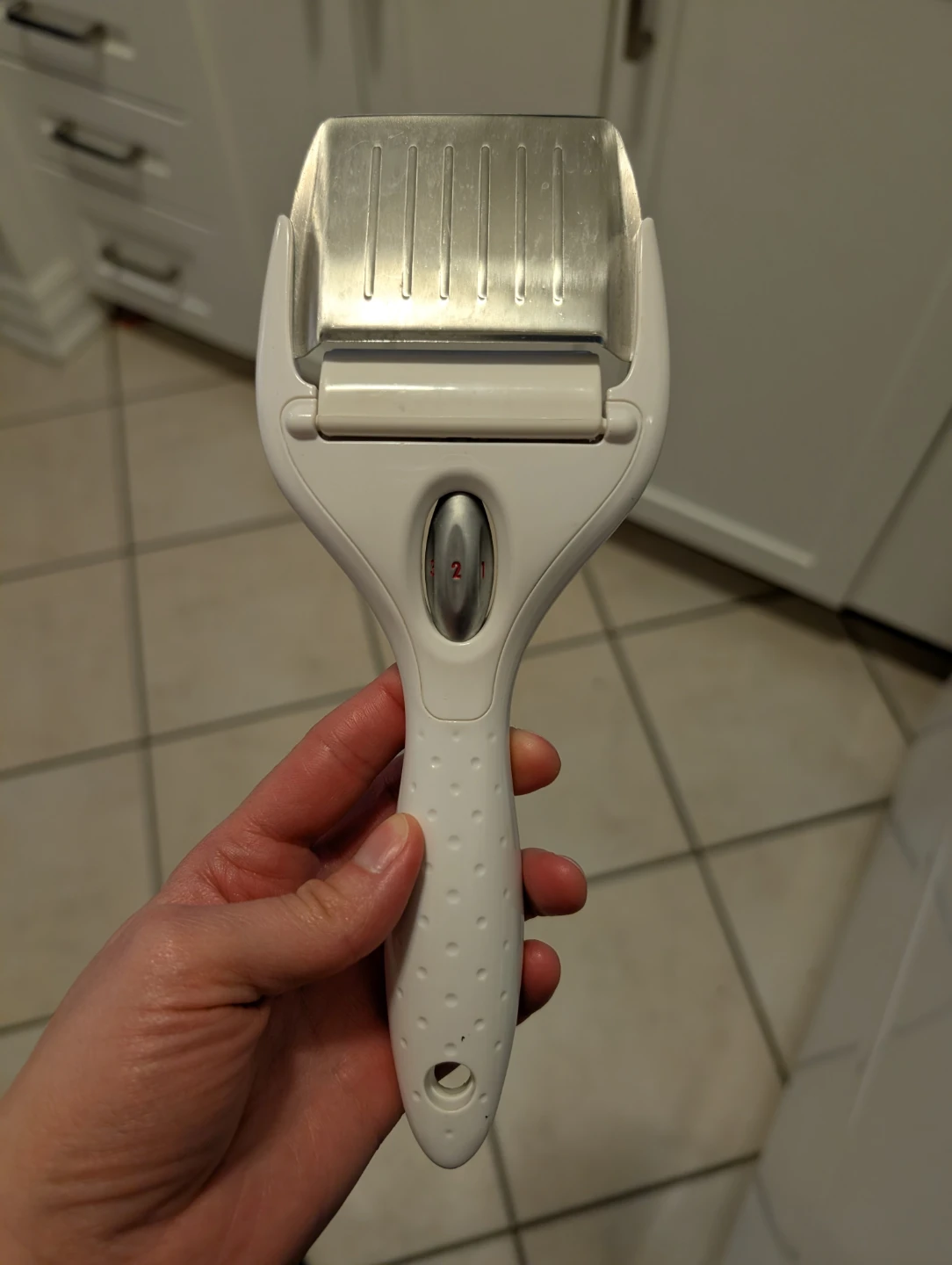 Zyliss Dial n Slice Cheese Slicer - photo 2