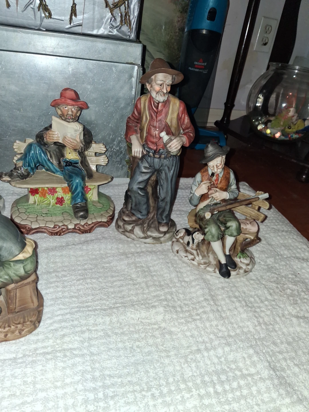 Vintage porcelain Figurine Collection - photo 4