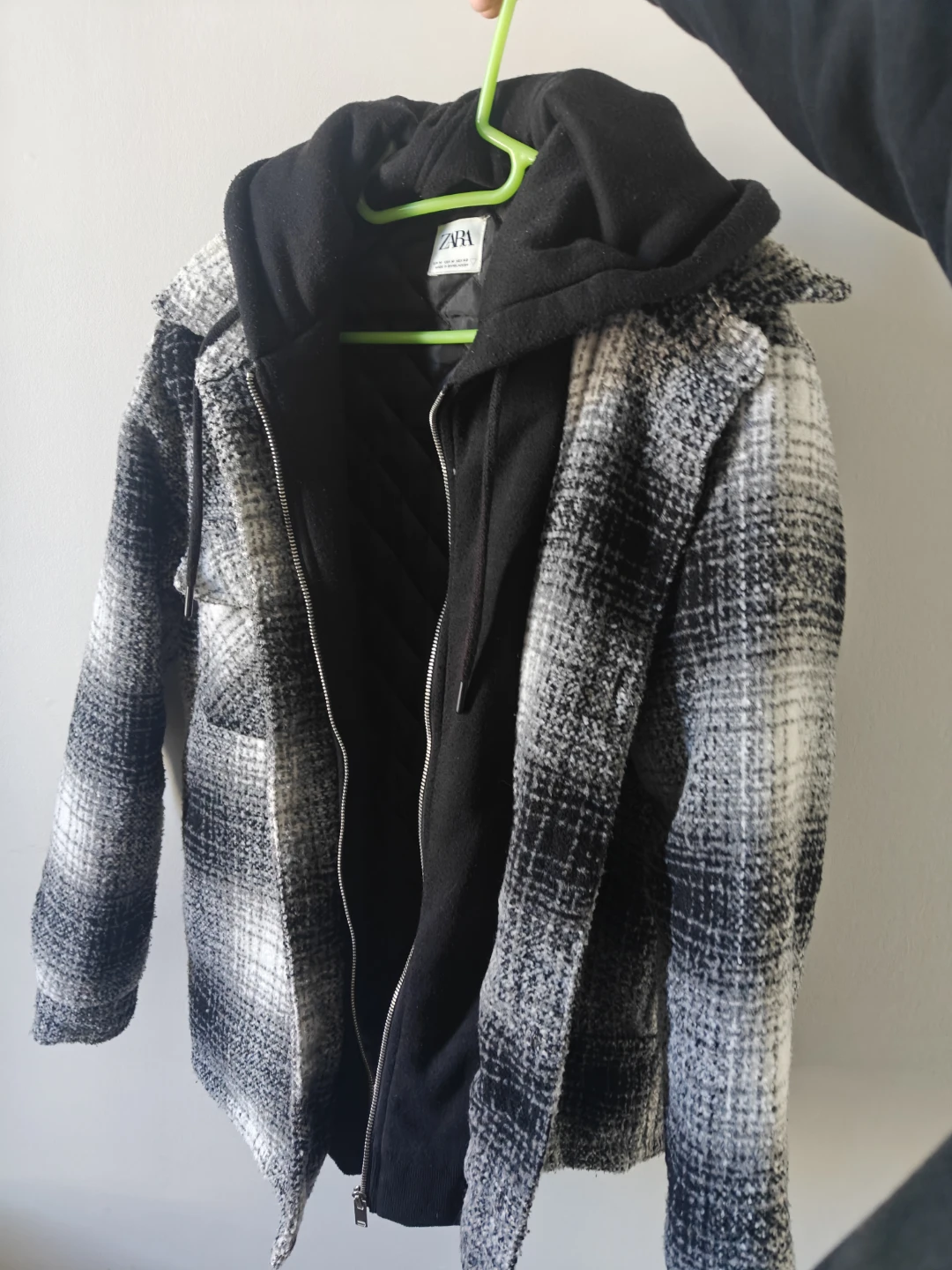 Zara Men's Plaid Zip-Up Jacket with Hood