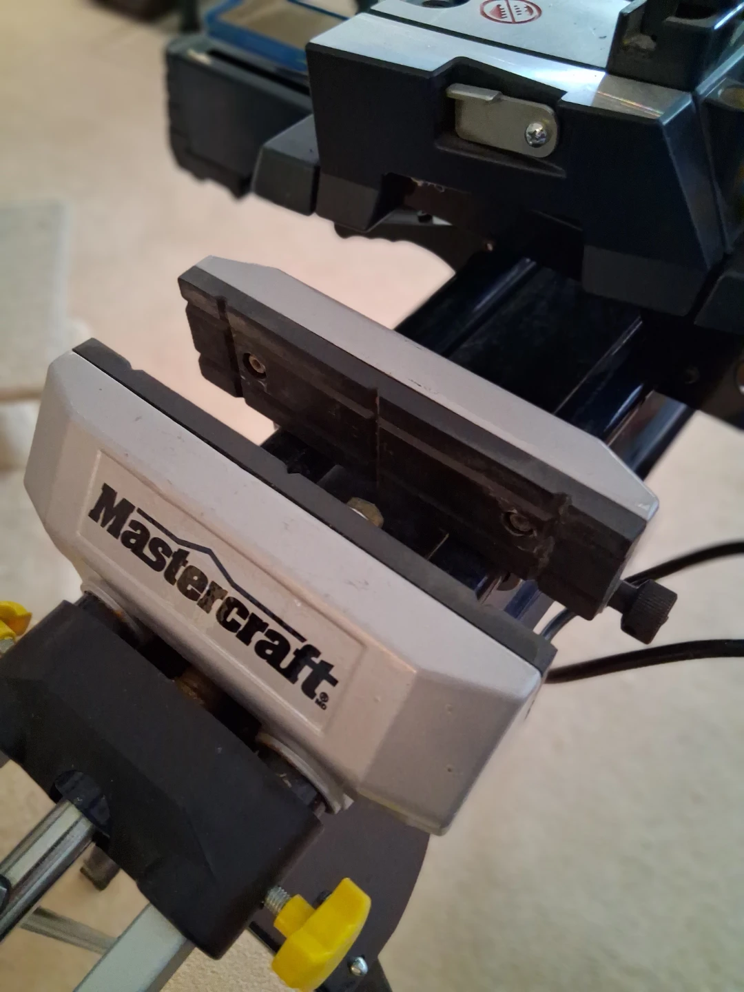 10" Mastercraft sliding miter saw set - photo 2