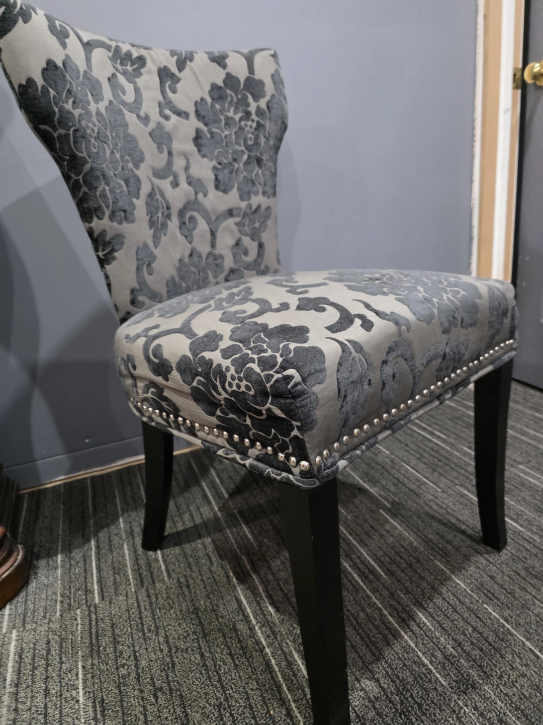 Patterned Accent Chair with Stud Detailing - photo 4