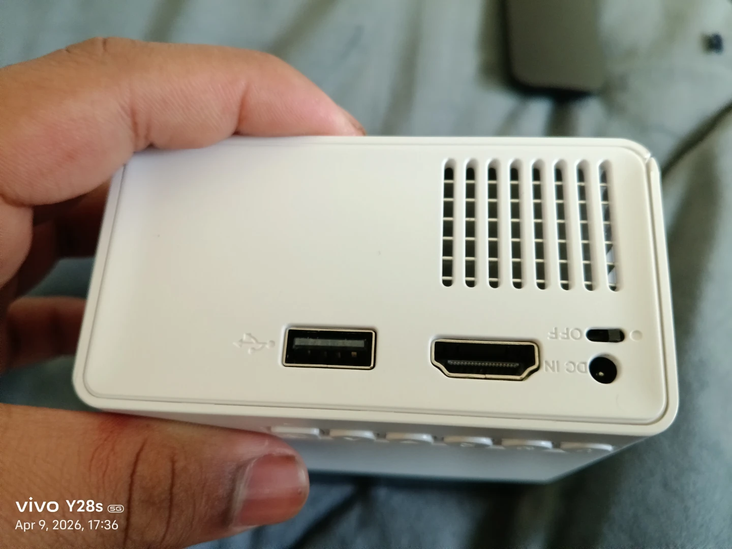 LED Projector - photo 5