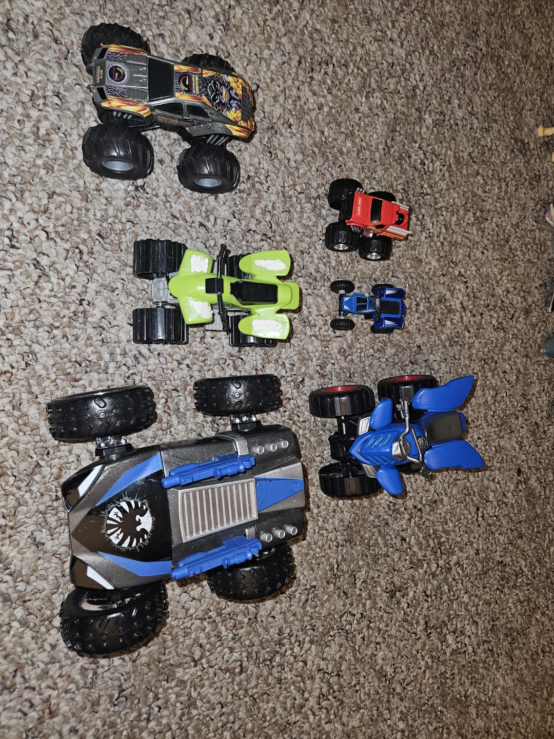 Mixed Lot of Toy Figures and Monster Trucks - photo 2